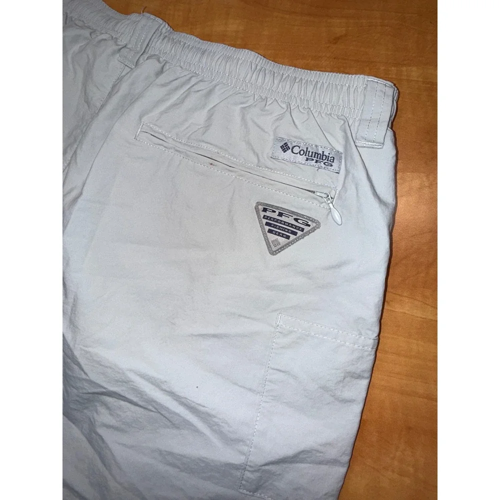Columbia PFG‎ Mens Gray Omni-Shade Fishing Shorts Size L 8 Inseam